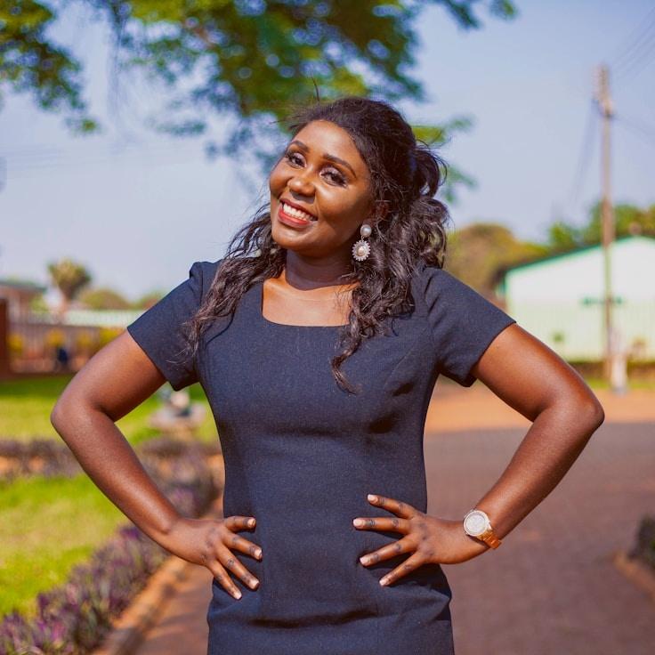 Sophie de Vries - Founder of Cozy Stone Path